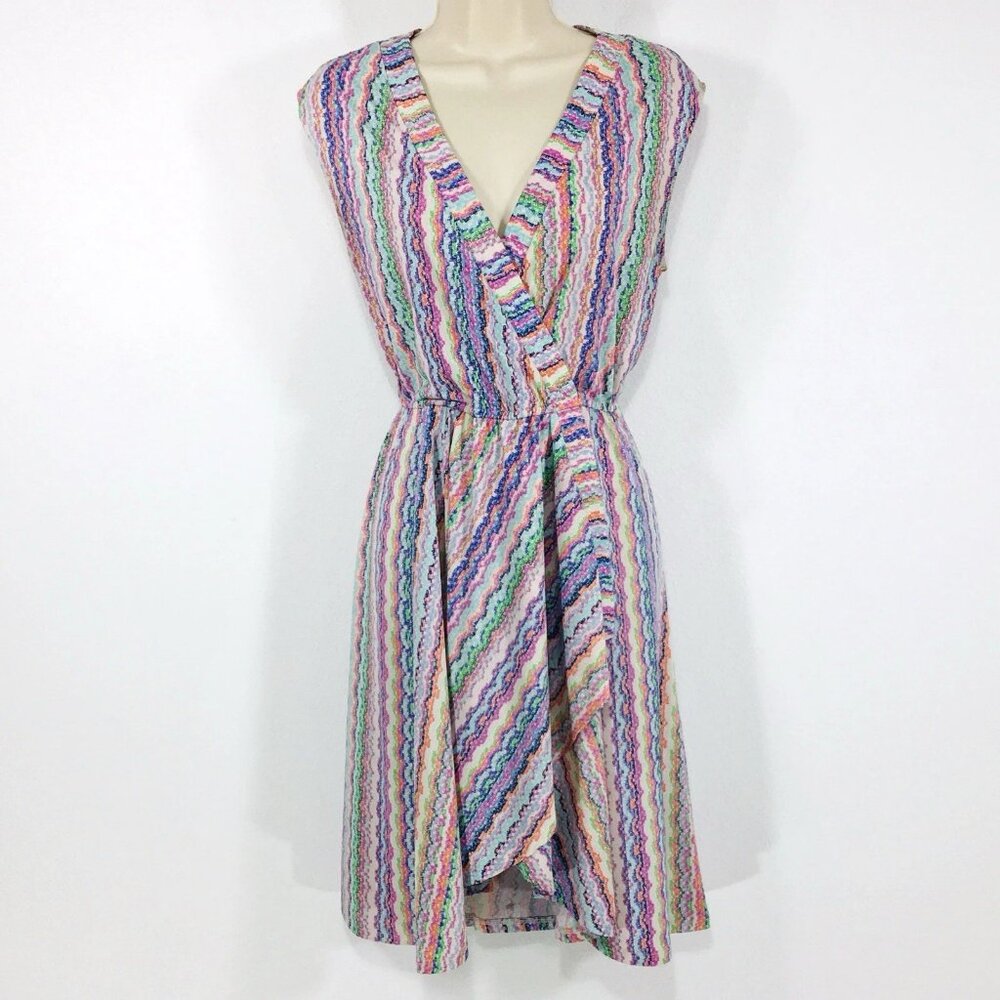 BCBGMaxazria Faux Wrap Dress Sz S Striped Stretch Waist V Neck